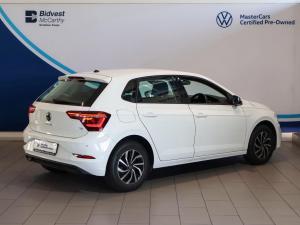 Volkswagen Polo hatch 1.0TSI Life manual - Image 8