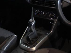 Volkswagen Polo hatch 1.0TSI Life manual - Image 16