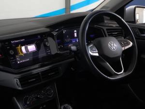 Volkswagen Polo hatch 1.0TSI Life manual - Image 18