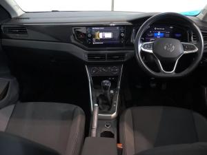 Volkswagen Polo hatch 1.0TSI Life manual - Image 9