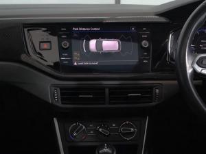 Volkswagen Polo hatch 1.0TSI Life auto - Image 10