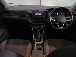 Volkswagen Polo hatch 1.0TSI Life auto - Image 11