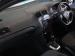 Volkswagen Polo Vivo hatch 1.6 Comfortline auto - Thumbnail 12