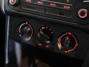 Volkswagen Polo Vivo hatch 1.6 Comfortline auto - Image 13