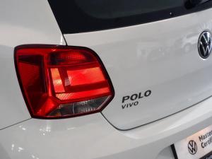 Volkswagen Polo Vivo hatch 1.6 Comfortline auto - Image 6
