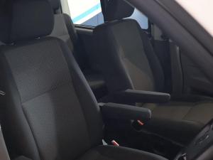 Volkswagen Transporter 2.0TDI Kombi SWB Trendline auto - Image 20