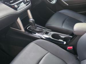 Toyota Corolla Cross 1.8 XS - Image 13