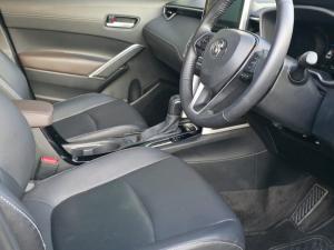 Toyota Corolla Cross 1.8 XS - Image 9