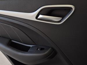 MG ZS 1.5 Luxury - Image 17