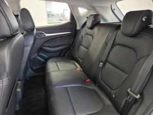 MG ZS 1.5 Luxury - Image 9