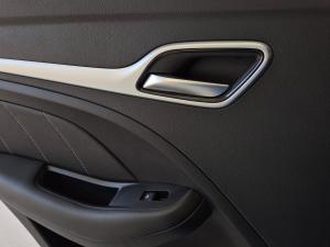 MG ZS 1.5 Luxury - Image 18