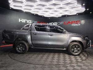 Toyota Hilux 2.8GD-6 double cab 4x4 Raider auto - Image 7