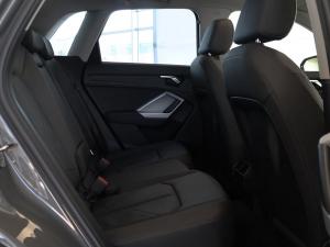 Audi Q3 40TFSI quattro Advanced - Image 20