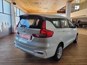Toyota Rumion 1.5 SX manual - Image 5