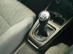 Toyota Rumion 1.5 TX manual - Image 24