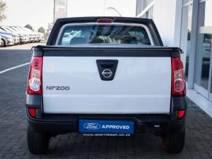 Nissan NP200 1.6i safety pack (aircon) - Image 10
