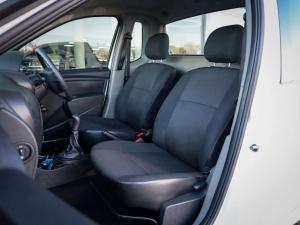 Nissan NP200 1.6i safety pack (aircon) - Image 15