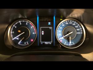 Toyota Fortuner 2.4GD-6 auto - Image 9