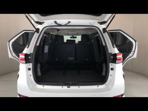Toyota Fortuner 2.4GD-6 auto - Image 13