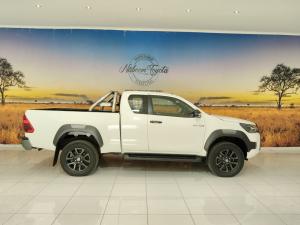 Toyota Hilux 2.8GD-6 Xtra cab 4x4 Legend auto - Image 3