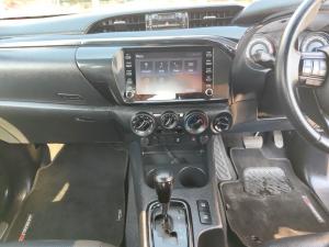 Toyota Hilux 2.8GD-6 Xtra cab 4x4 Legend 50 auto - Image 16