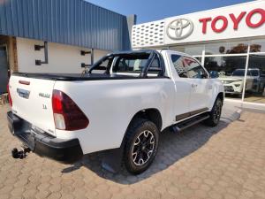 Toyota Hilux 2.8GD-6 Xtra cab 4x4 Legend 50 auto - Image 2
