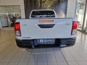 Toyota Hilux 2.4GD-6 Xtra cab Raider manual - Image 5