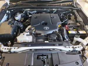 Toyota Hilux 2.4GD-6 Xtra cab Raider manual - Image 16