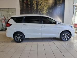 Toyota Rumion 1.5 TX manual - Image 3