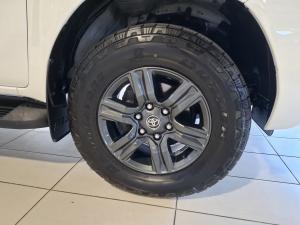 Toyota Hilux 2.8GD-6 double cab Raider auto - Image 14