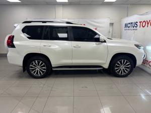 Toyota Land Cruiser Prado 2.8GD VX-L - Image 3