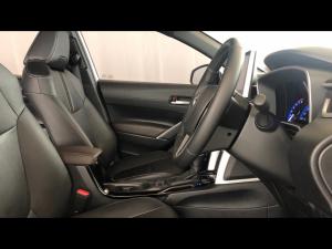 Toyota Corolla Cross 1.8 XS - Image 10