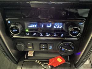 Toyota Fortuner 2.8GD-6 4x4 VX - Image 16
