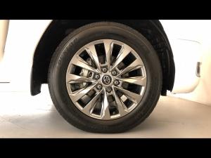 Toyota Land Cruiser 300 3.3D ZX - Image 17