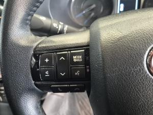 Toyota Hilux 2.8 GD-6 RB Legend 4X4 automaticD/C - Image 9