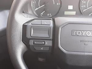 Toyota Hilux 2.8 GD-6 RB SRX automaticD/C - Image 9