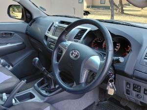 Toyota Hilux 3.0 D-4D Raider 4X4D/C - Image 6