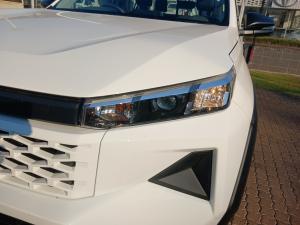 Toyota Hilux 2.8 GD-6 RB SRX 4X4 automaticD/C - Image 20
