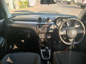 Suzuki Swift 1.2 GL - Image 6