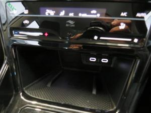 Volkswagen Polo 1.0 TSI Life Tiptronic - Image 16