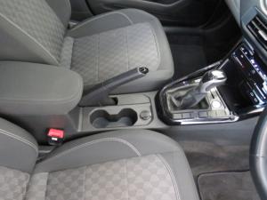 Volkswagen Polo 1.0 TSI Life Tiptronic - Image 19