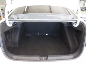 Volkswagen Polo 1.0 TSI Life Tiptronic - Image 22