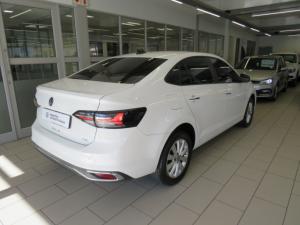 Volkswagen Polo 1.0 TSI Life Tiptronic - Image 2