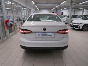 Volkswagen Polo 1.6 Tiptronic - Image 5