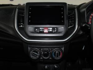 Toyota Vitz 1.0 XR AMT - Image 11
