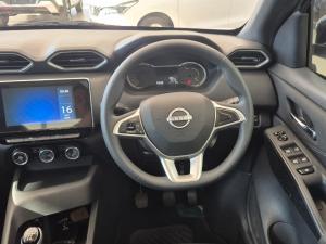 Nissan Magnite 1.0 Visia - Image 11