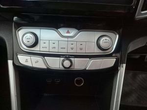 GWM P-SERIES 2.0TD DLX 4X4 automatic D/C - Image 19