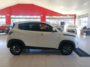 Mahindra KUV 100 1.2 K8+ NXT - Image 6