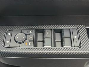 Mitsubishi Triton 2.4DI-D double cab GLS - Image 11
