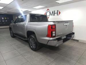 Mitsubishi Triton 2.4DI-D double cab GLS - Image 2